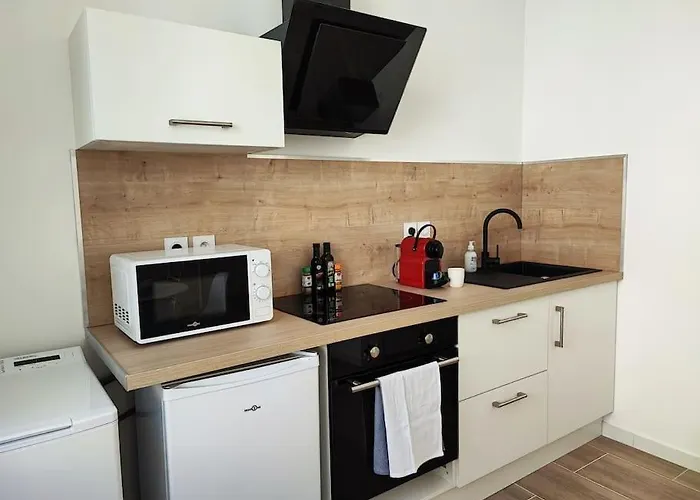 דירה Escale Entre Cite Et Bastide Clim Wifi Smart Tv קרקסון